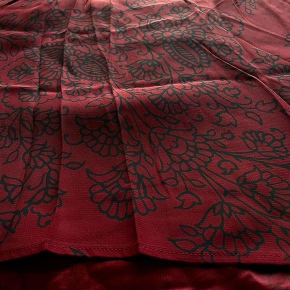 Vintage Harold’s Red Black Floral Midi Skirt Rayon Whimsigoth Witch Vamp Goth - Picture 8 of 8